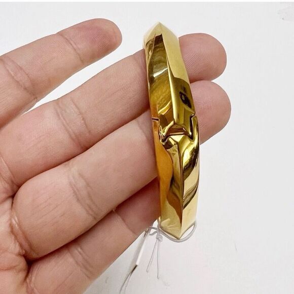 NWT Gorgeous!! Kate Spade New York Raise the Bar Cuff Gold Polished Bracelet - Picture 6 of 14